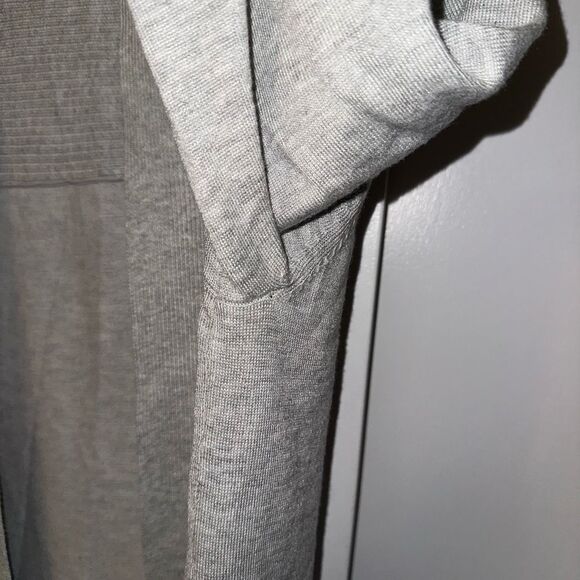 Chicos Women’s Cardigan Sweater Light Gray Size 2 (Large) EUC - Picture 5 of 11